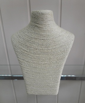 podstavka-dlya-bizhuterii