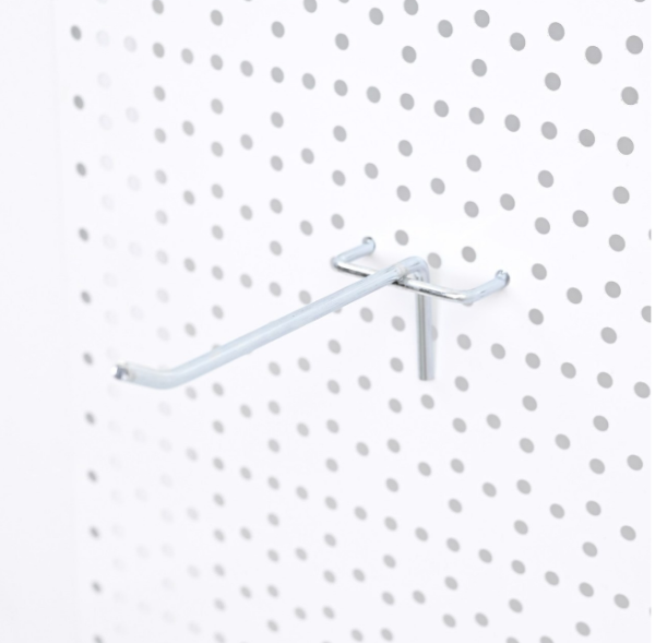 kryuchok-dlya-perforirovannyh-stenok-cink