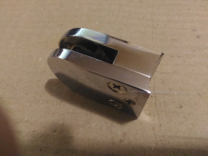 Derzhatel-panelejj-dlya-kruglojj-truby-32-ili-50mm