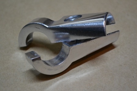 Krepezh_vrashchatel'nyj_USILENNYJ_dlya_truby_25mm_02