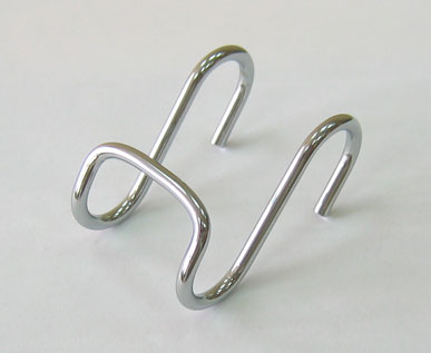 kryuchok_dvojnoj_k_trube_16mm_hrom_LS404B.CP