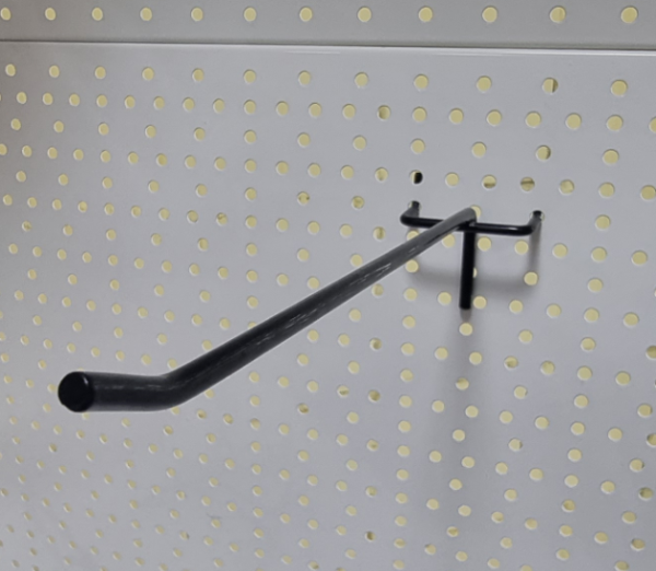 kryuchok-odinarnyj-dlya-perforacii-chernyj-d-5mm-dlina-250mm-shag-50mm