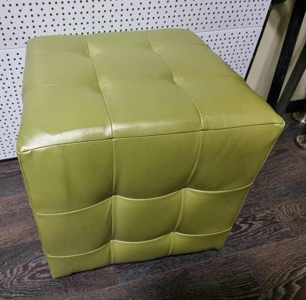 pufik-myagkiy-zelenyy