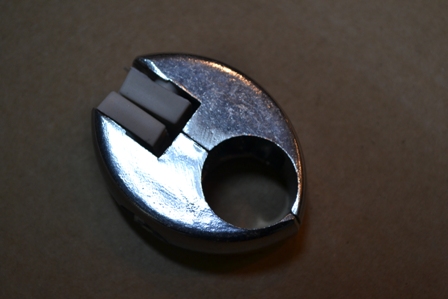 derzhatel'_stekla_ili_panelej_dlya_krugloj_truby_25mm_jr51_01