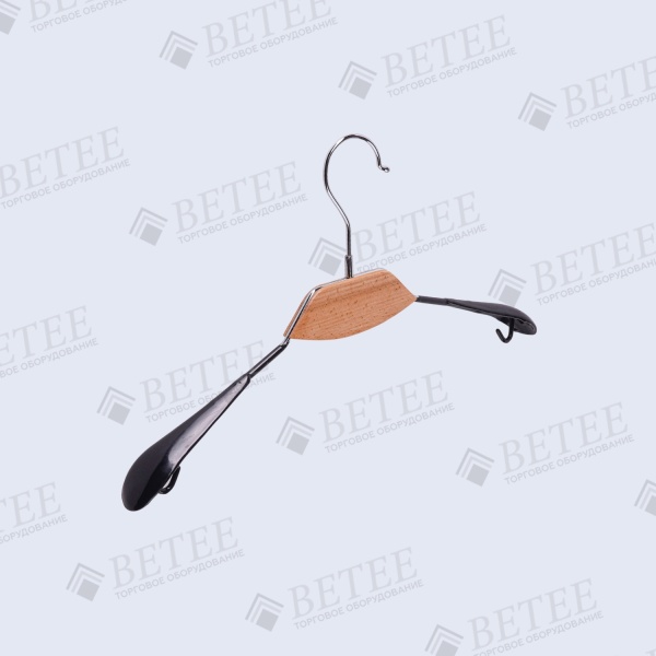 Veshalka_dlya_odezhdy_metallicheskaya_prorezinennaya_AM010