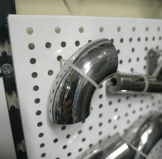 комплектующие-для-перил-отвод-сварной-SE418-04