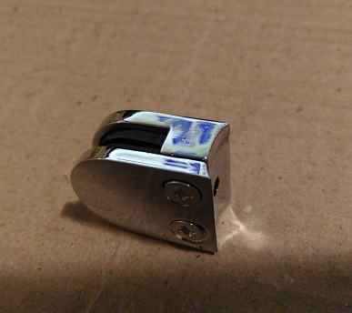 derzhatel'_paneli_k_trube_25mm_hrom