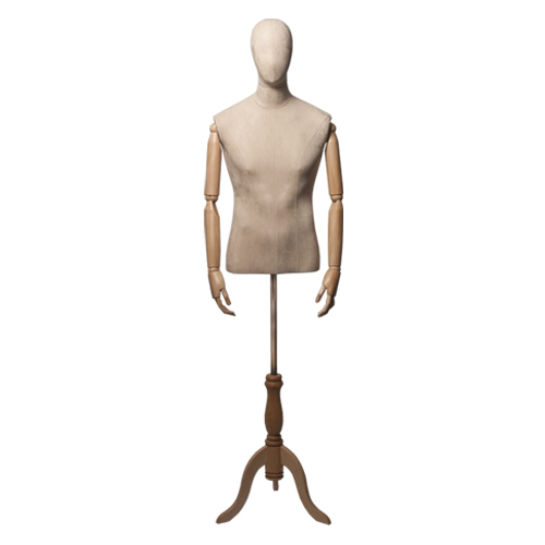 TORS-MANEKEN-S-DEREVYANNYMI-RUKAMI