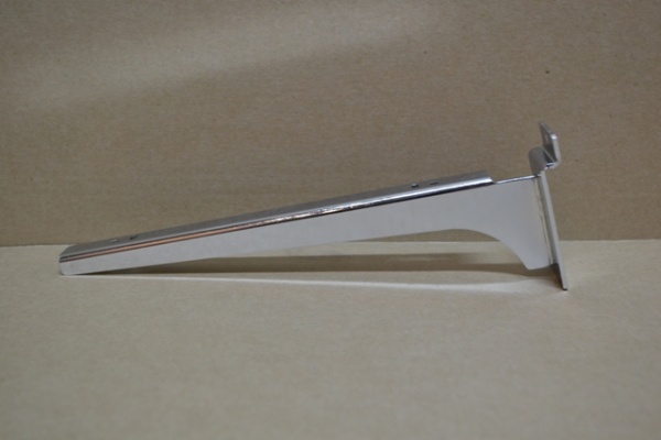 kronshtejny_dlya_polok_dlya_ekonompaneli