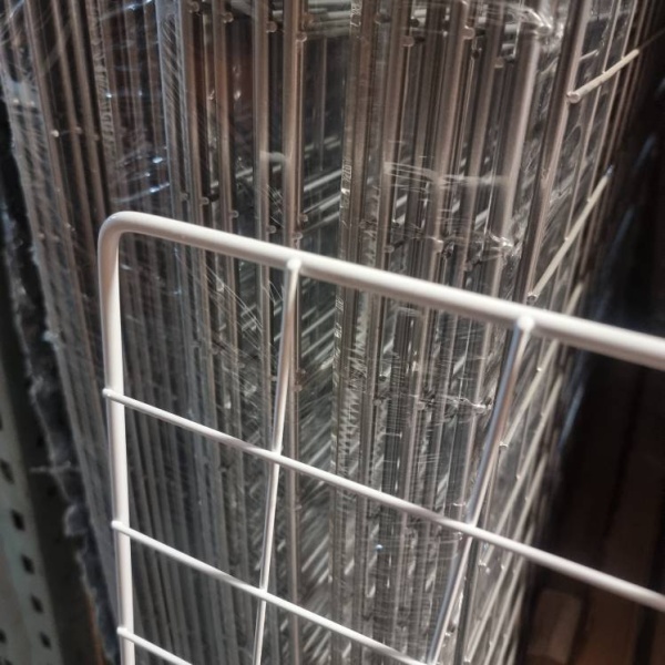 setka-torgovaya-belaya-razmer-1150h580mm-st03t