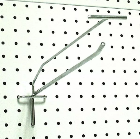 kryuchki-s-cennikoderzhatelem-dlya-perforacii-hrom