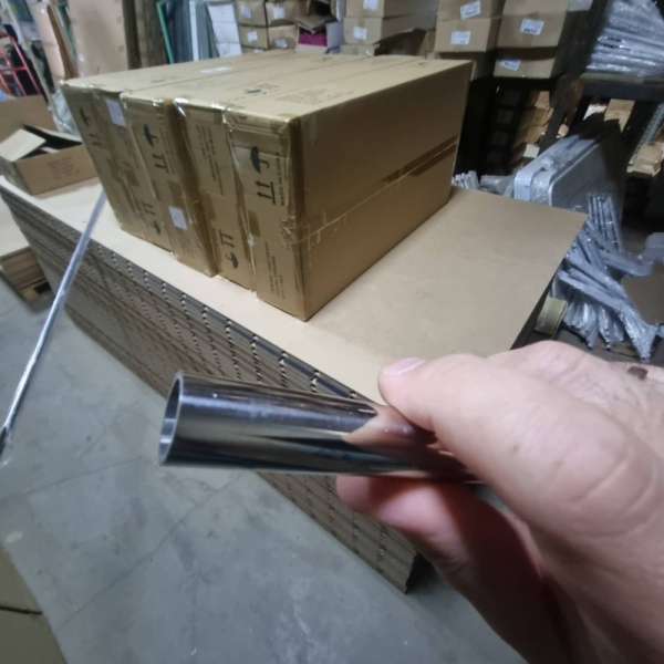 truba-nerzhaveyushchaya-nerzhavejka-304-16mm-01