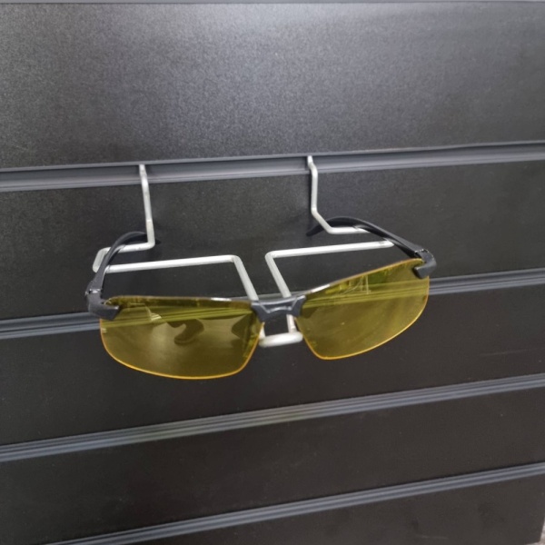 derzhatel-ochkov-dlya-yekonompaneley-01