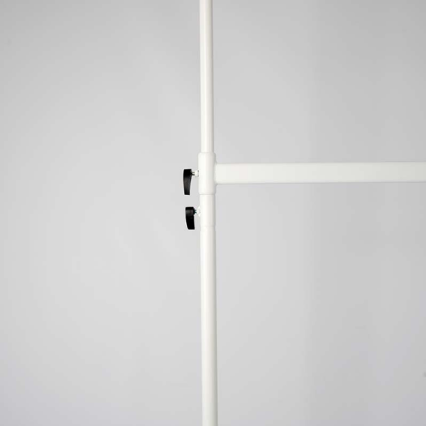 veshalka-stojka-na-kolesah-dva-yarusa-napol'naya-cvet-belyj-03