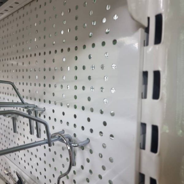 cтеллаж-перфорированный-торговый-03