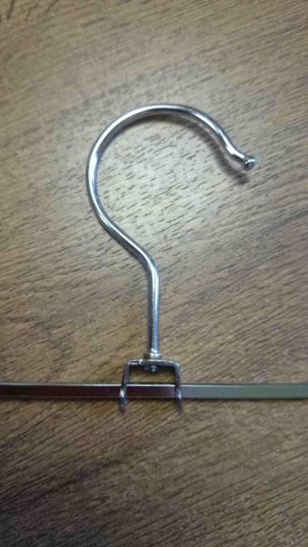 вешалка-для-брюк-с-зажимами-300мм-A017_02