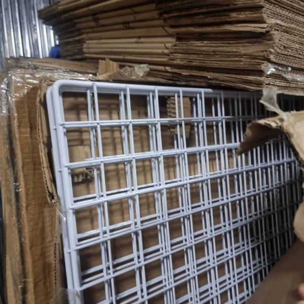 setka_reshetka_torgovaya_belaya_04