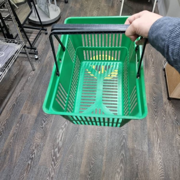 korzina-pokupatelskaya-obem-20l-cvet-zelenyj-pl-704-z_03