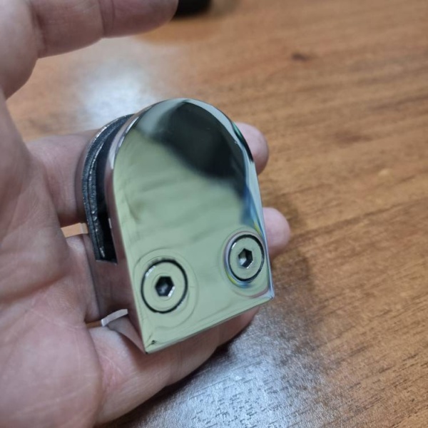 derzhatel'_dlya_stekla_k_trube_01