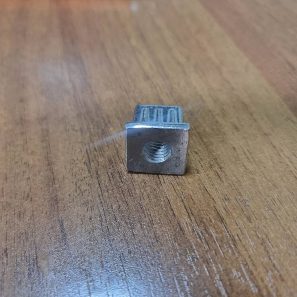 vtulka_metallicheskaya_M10_PS70_03