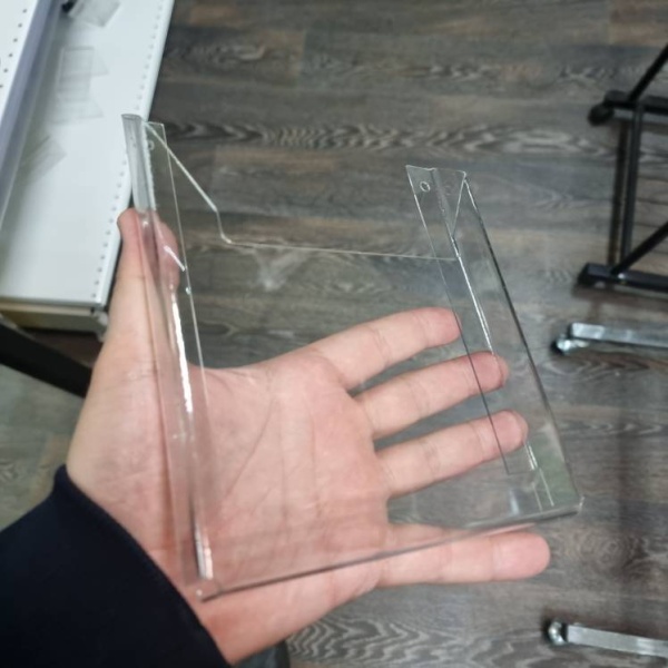 plastikovyj-karman-vertikalnyj-obemnyj-format-a5-razmer-155-195-15mm_01