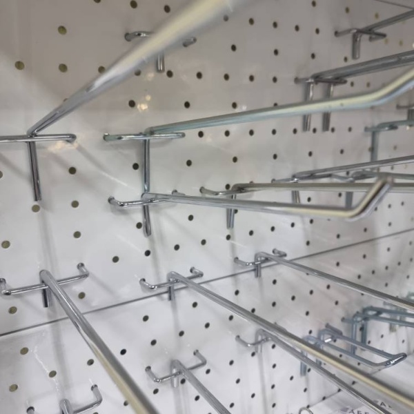 stellazh-metallicheskiy-s-perforaciey-vysota-2150mm-shirina-1000mm_03