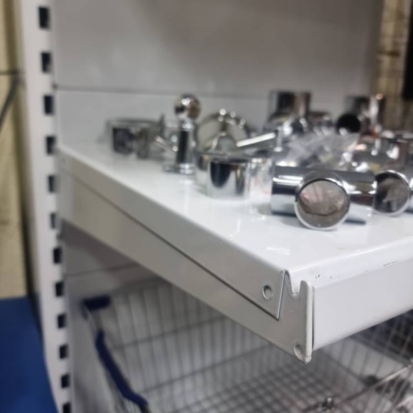 стеллаж-торговый-пристенный-2150х1000х500-5-полок-цвет-белый_02