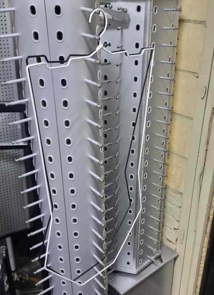 konturnaya-veshalka-dlya-nizhnego-belya-i-kupalnikov-cvet-chernyj-ek431-bl_03