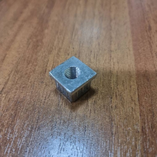 vtulka_metallicheskaya_M10_PS70_02