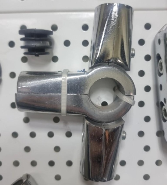 krepezh-sistema-dzhoker-dlya-truby-32mm-Un23-32-01