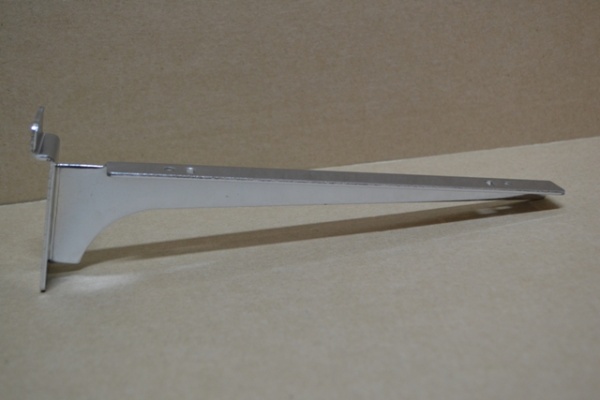 kronshtejny_dlya_polok_dlya_ekonompaneli_03