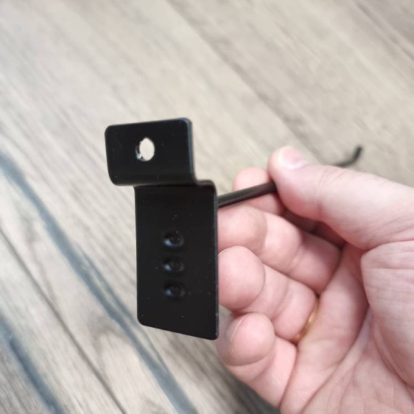 kryuchok-dlya-ekonompaneli-metallicheskij-l-200mm-d-4mm-cvet-chernyj-a292-4-chern_03