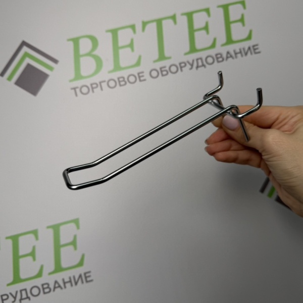 kryuchok-dvojnoj-dlya-perforacii-d-4mm-dlina-150mm-hrom-shag-50mm-yazychkovyj_04