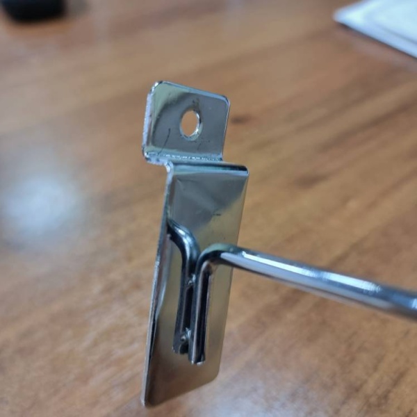 kryuchok-dlya-ekonompanelej-hrom-300mm-tolshchina-pruta-4mm-k006-4_03