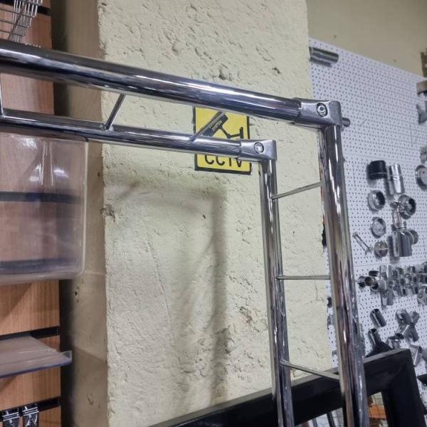 stojka-dlya-bannera-napolnaya-usilennaya-200h300-sm_02