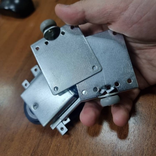 Komplekt-rolikov-SDE-2K_03