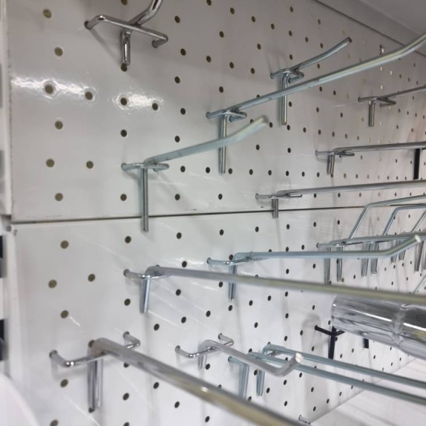 stellazh-metallicheskiy-s-perforaciey-vysota-2150mm-shirina-1000mm_02