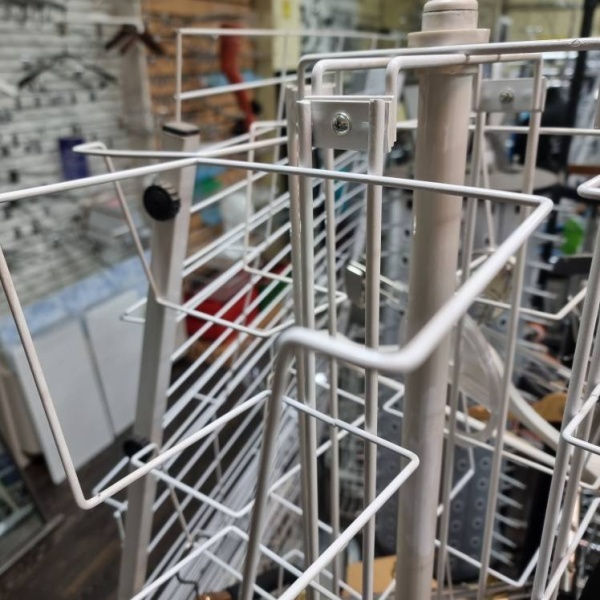 стойка-напольная-вращающаяся-для-колготок-40-карманов-В4Д5К2-02