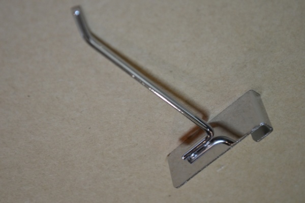 крючок-для-сеток-торговых-4мм-GK001-02