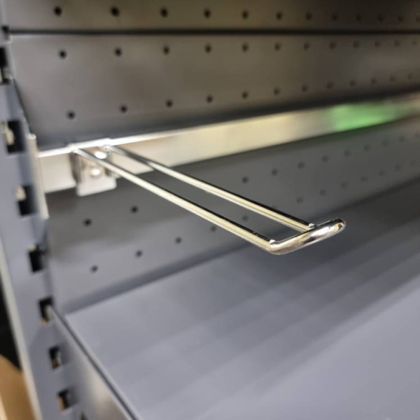 kryuchok-dvojnoj-200mm-na-pryamougolnuyu-trubu-30h15mm-hdpa302_02