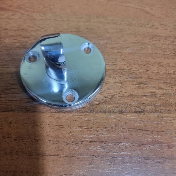 крепеж-к-плоскости-хромированный-Z058-02