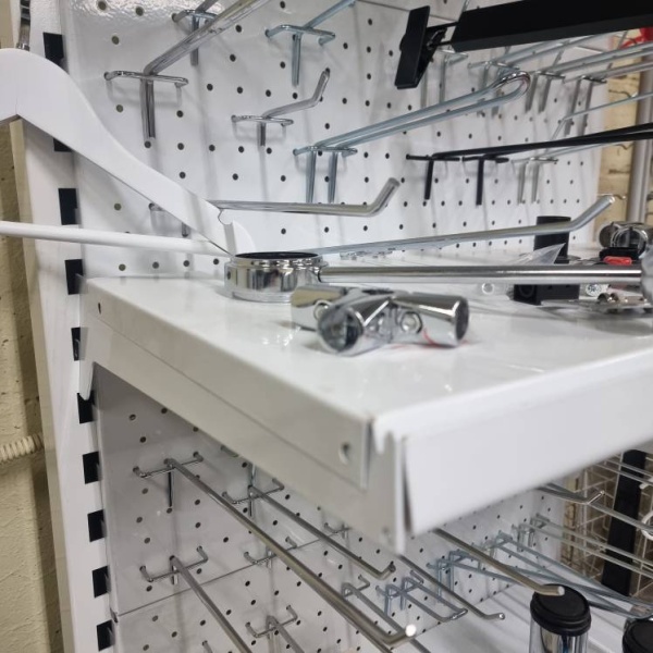 stellazh-ostrovnoj-dvuhstoronnij-s-polkami-vysota-1650mm-shirina-600mm_02