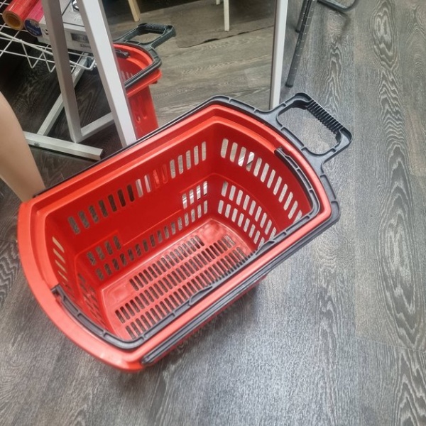 korzina-telezhka-pokupatel'skaya-krasnaya-02