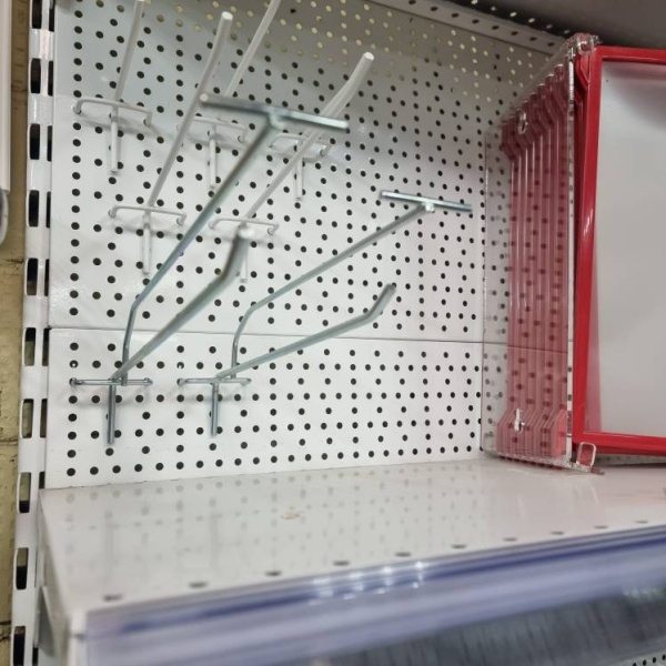 stellazh-pristennyj-s-perforaciej-vysota-2250-shirina-1000mm_03