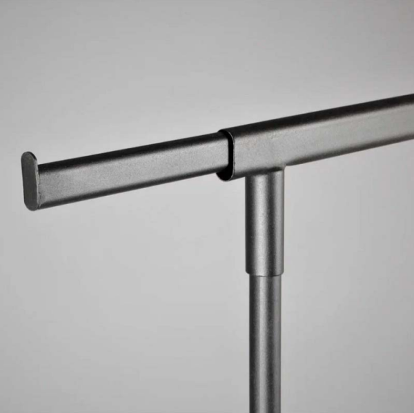 rejl-dlya-odezhdy-na-kolesah-veshalo-cvet-chernyj-st311-01