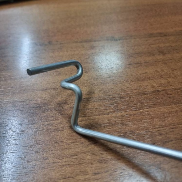 podstavka-dlya-golovnyh-uborov-5-205-185-100mm-ek5-118-100_02