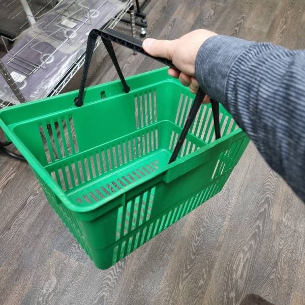 korzina-pokupatelskaya-obem-20l-cvet-zelenyj-pl-704-z_01