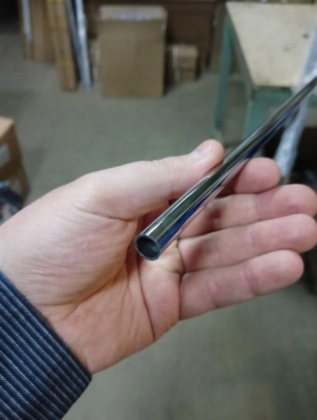 truba_hromirovannaya_10mm_02