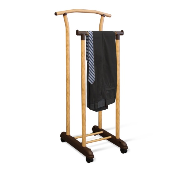 veshalka-kostyumnaya-napol'naya-na-kolesah-02