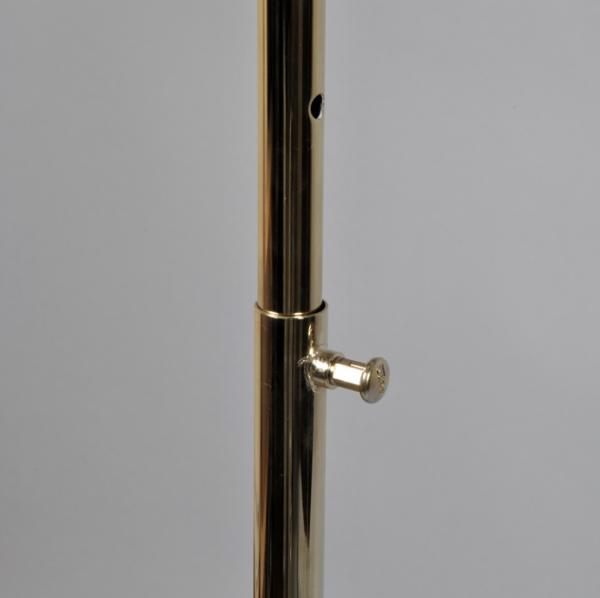 veshalka-stojka-na-kolesah-veshalo-napol'naya-cvet-zoloto-02